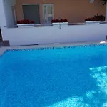 Ferias * 特罗吉尔