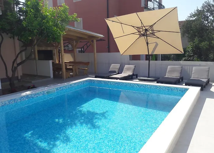 Ferias * トロギール