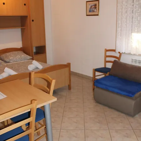 Villa Ferias Apartman *